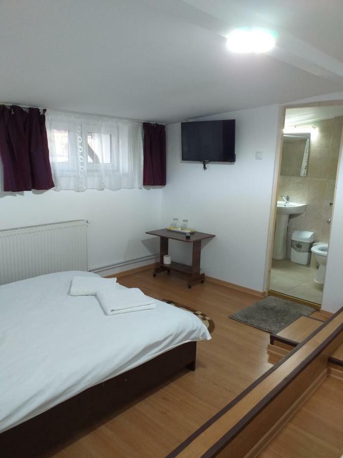 Guest house Ada